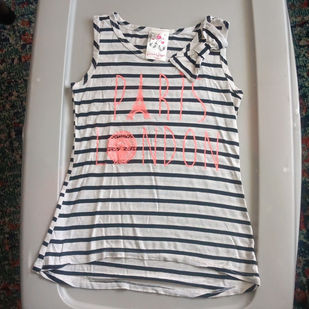 Jenna & Jessie high-low sleeveless top